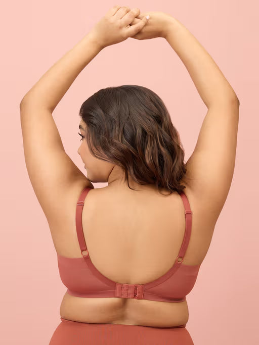 NYKAA-NYB202, Mesh Padded