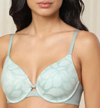 triumph-Blossom Spotlight,under wire